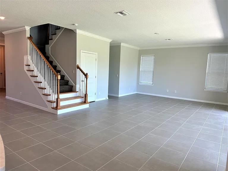 6412 Grandview Hill Ct — Photo 8