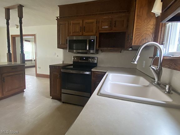 3rd image of 1229 Dover Ave