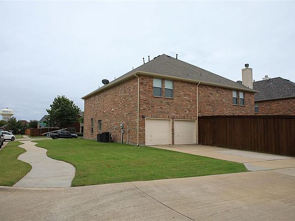 5th image of 12076 Stephenville Dr
