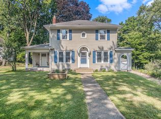 619 Homecrest Ave, Kalamazoo, MI 49001