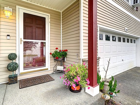 3rd image of 20109 17th Avenue Ct E