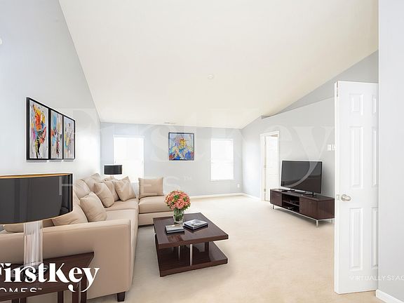 5th image of 17164 Tilbury Way