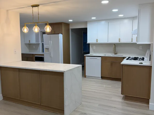 2821 Herbertsville Rd, Point Pleasant Beach, NJ 08742