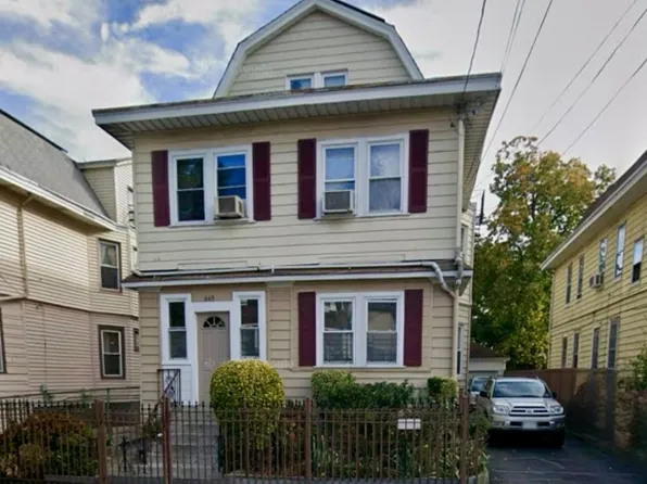 445 E 32nd St, Paterson City, NJ 07504