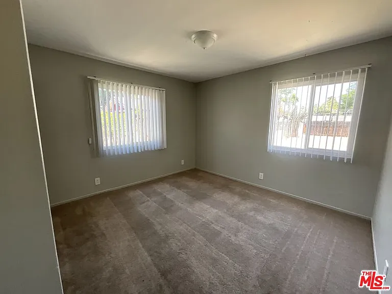 214 S Ramona St — Photo 5