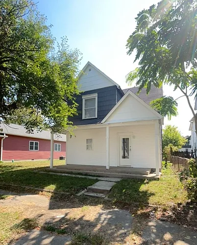 1333 E. Main St. (Whim & Proper LLC) Photo 1