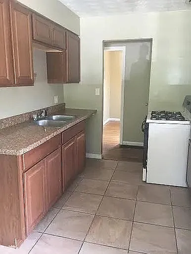 1313 Smith Rd photo 1