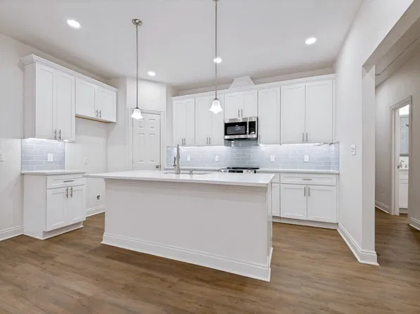4224 Colonial Ave, Dallas, TX 75215