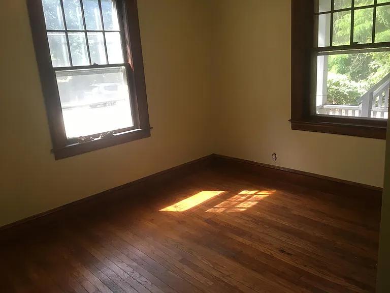 165 Crescent St #1 — Photo 19