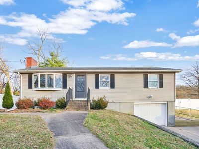 29 Sunrise Ter, Westfield, MA, 01085