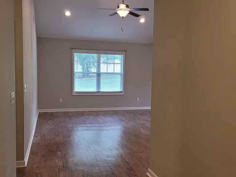 3115 Explorer Dr — Photo 4