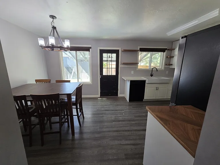 1561 W Ponderosa Ln — Photo 12