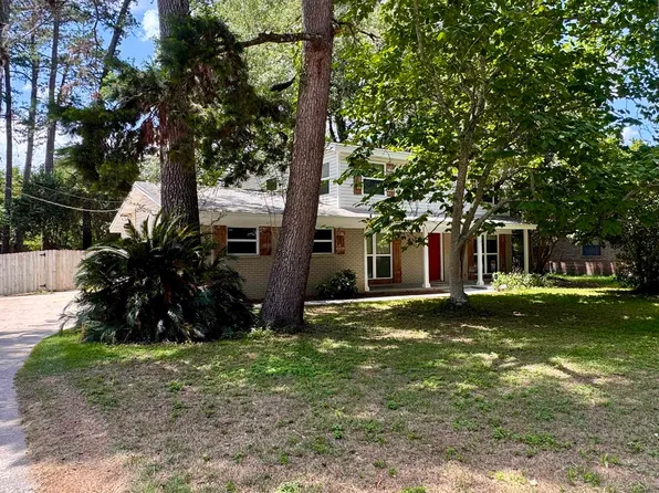 2045 Doomar Dr, Tallahassee, FL 32308