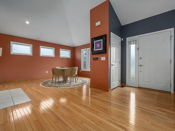 3rd image of 6268 Macken Ct