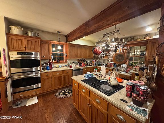 4th image of 486 Rowland Rd