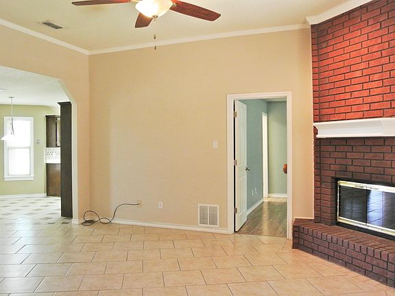 3rd image of 2312 94th St