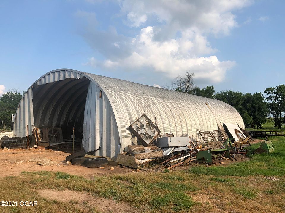 2nd image of 18700 Elder Rd