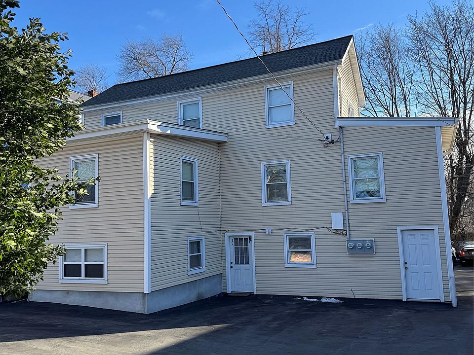 1st image of 17 Dobbs Ferry Road