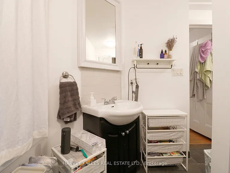 107 Concord Ave #2A — Photo 14