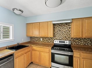 37 Enfield St #53, Hartford, CT 06112