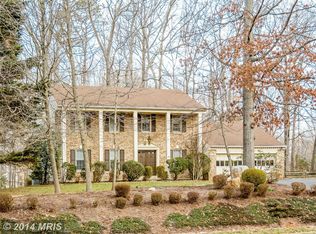 11204 Clara Barton Dr, Fairfax Station, VA 22039
