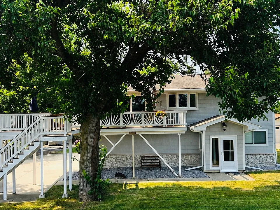 W1622 County Road J