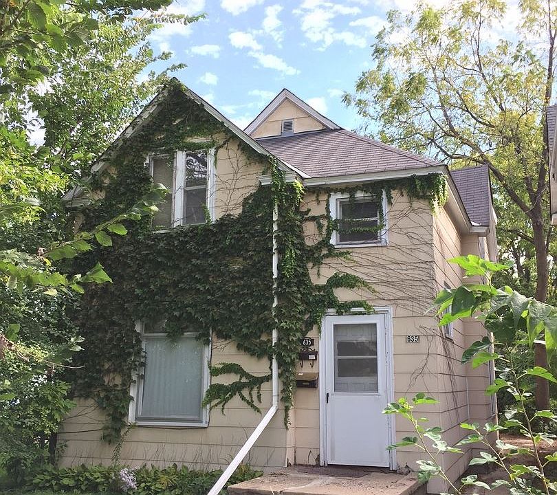 1st image of 635 Erie St SE