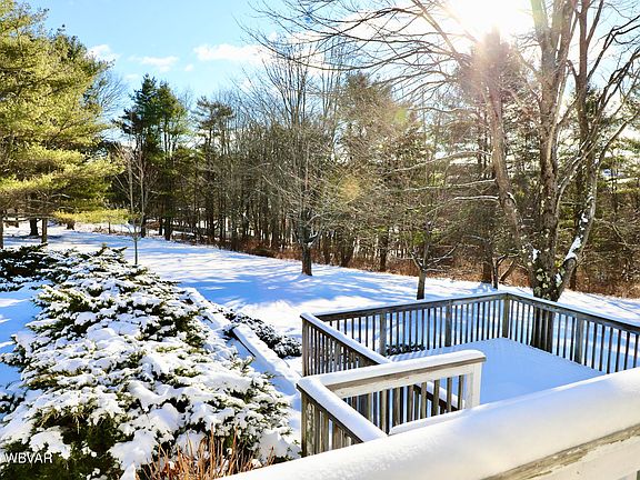 4th image of 165 Lehman Dr