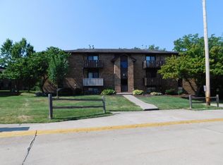 505 Columbia Dr APT B, Columbia, MO 65201