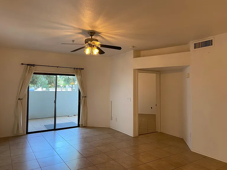 1800 W Elliot Rd #123 — Photo 6