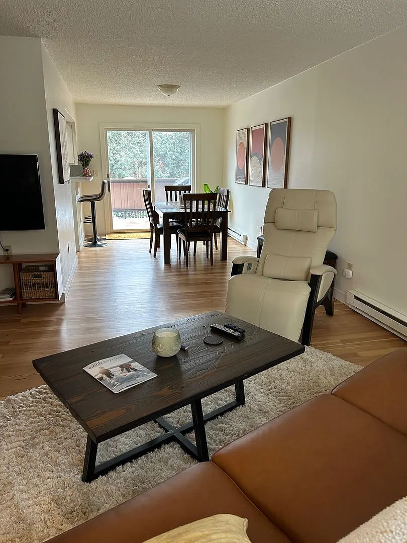 Fully Furnished Condo Near Downtown Bozeman & MSU — Photo 2