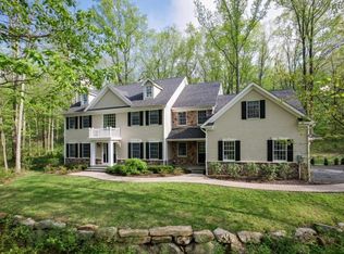 55 Furnace Rd, Chester, NJ 07930