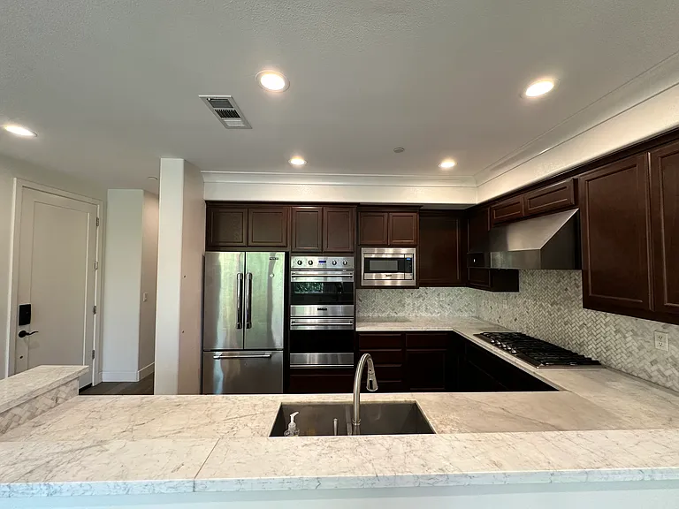 90 Summit Way — Photo 6