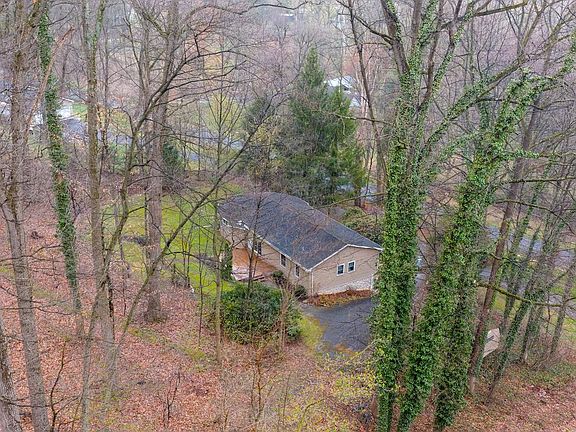 2nd image of 42 Mount Hope School Rd
