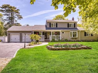 2 Elm St #A, East Patchogue, NY 11772