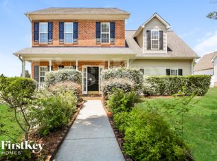 5816 Brakenwood Ln, Pfafftown, NC 27040