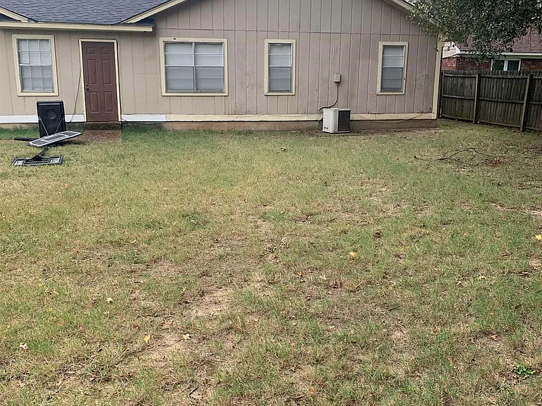 3381 Cristil St — Photo 22