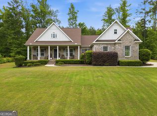 113 Oakwood Dr, Forsyth, GA 31029