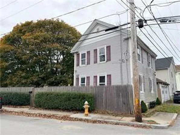 51 Cutler St, Warren, RI 02885
