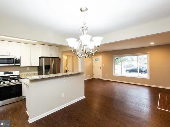6904 Lansdale St, District Heights, MD 20747