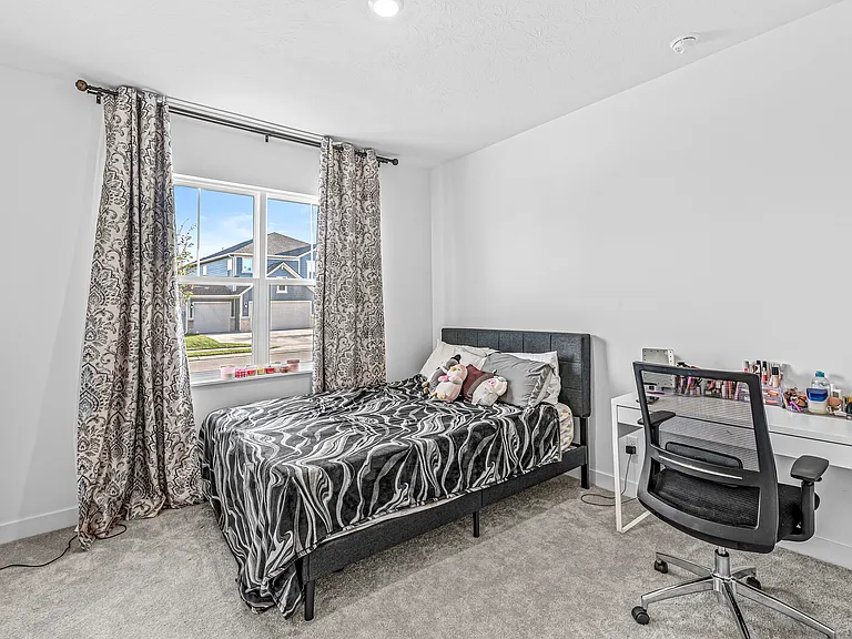 2240 Bauer Creek Dr — Photo 24