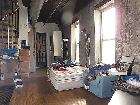 2nd image of 1093 Putnam Ave #J