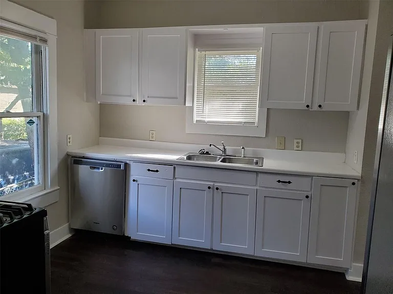 1325 Hurley Ave — Photo 11