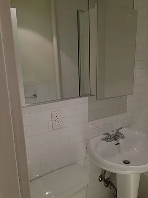 Rented by Solil Management | media 2