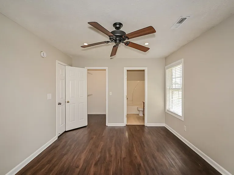 10007 Nevada Ave — Photo 10