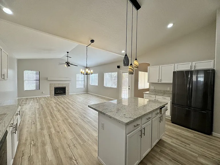 495 N Bluejay Dr — Photo 36