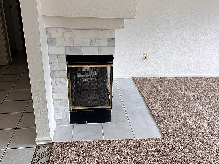 7170 Cloverleaf Way — Photo 5