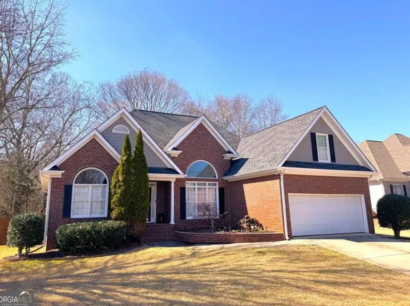 390 Lakeland Dr, Athens, GA 30607