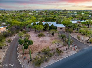 9040 E Indian Canyon Rd, Tucson, AZ 85749