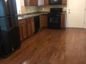 469 Tacoma Ave, Buffalo, NY